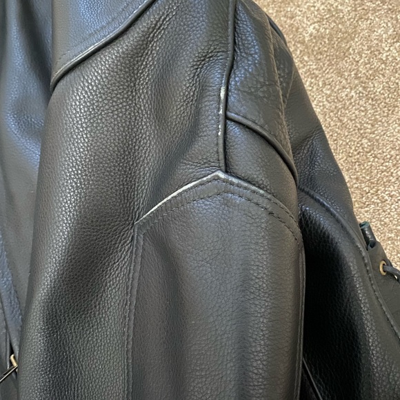 U.S. Made CO. Leather Motorcycle Jacket Size 44 - Picture 6 of 12